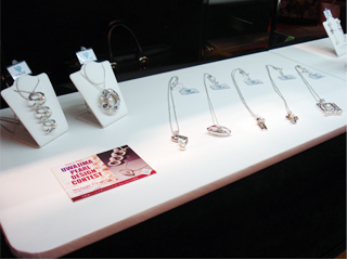 写真：宇和島パールデザインコンテスト作品