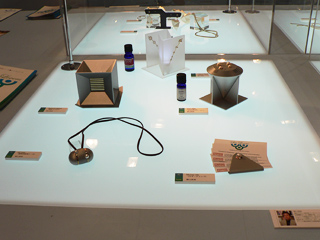 写真：野口英明デザイン